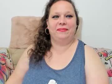Karolinejoyy Chaturbate stream image from November 09, 2025