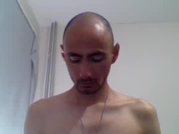 Playerfresh Chaturbate stream image from November 10, 2025