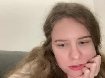 Blue_Flowerr Chaturbate stream image from November 10, 2025