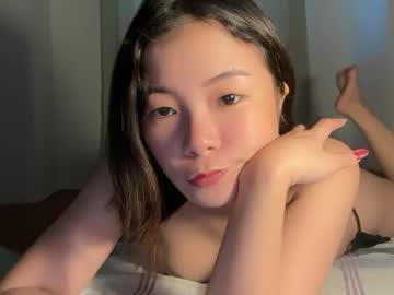 Emelia_Ardiente Chaturbate stream image from November 10, 2025
