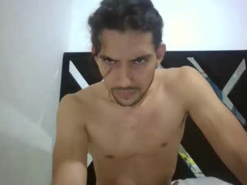 Maximo_Vitro69 Chaturbate stream image from November 10, 2025