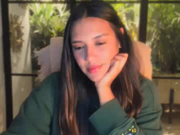 Queenv66 Chaturbate stream image from November 10, 2025