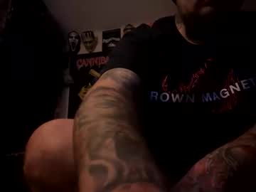 Drippingxxxgore Chaturbate stream image from November 10, 2025