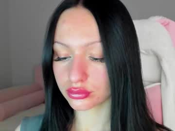 Naomiblakes Chaturbate stream image from November 10, 2025