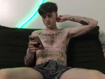 Prettyboyszn Chaturbate stream image from November 10, 2025
