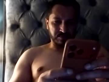 Alexhcdf Chaturbate stream image from November 10, 2025