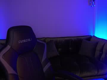 Naughtynursevibe Chaturbate stream image from November 10, 2025