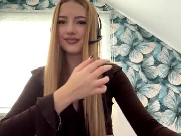 Alessandrabiddie Chaturbate stream image from November 10, 2025