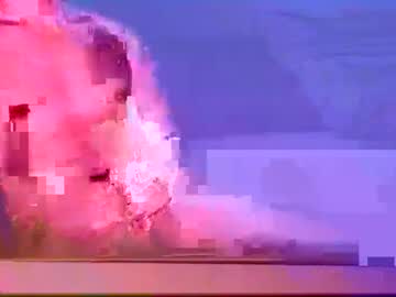Bronzeben Chaturbate stream image from November 10, 2025