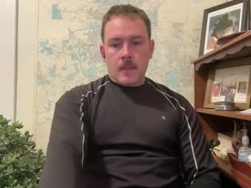 Googlymooglyys Chaturbate stream image from November 10, 2025