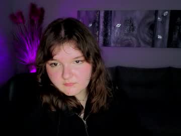 Kira_Icaula Chaturbate stream image from November 10, 2025