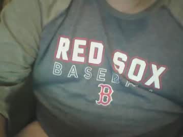 Tittyloverr69 Chaturbate stream image from November 10, 2025