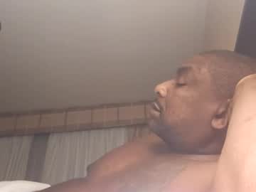 Hungluv1 Chaturbate stream image from November 10, 2025