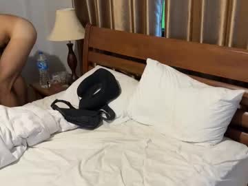 Raamos Chaturbate stream image from November 10, 2025