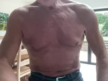 Jeeves200 Chaturbate stream image from November 10, 2025