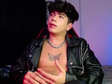 Lylebennett_ Chaturbate stream image from November 10, 2025