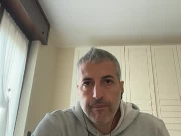 Manager82 Chaturbate stream image from November 10, 2025