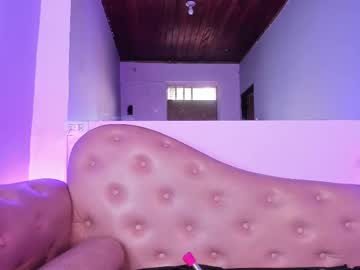 Alanapetterson Chaturbate stream image from November 10, 2025