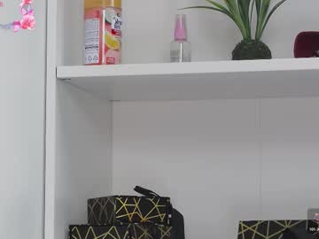 Anna_Glamlovely Chaturbate stream image from November 10, 2025