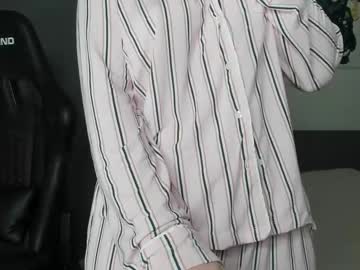 Gigihadd Chaturbate stream image from November 10, 2025