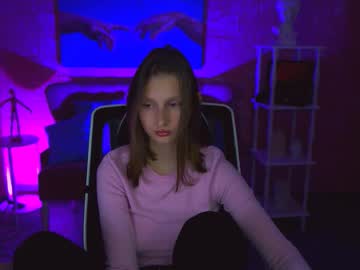 Ellahorton Chaturbate stream image from November 10, 2025