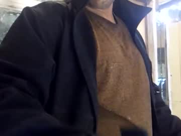 Servingfems Chaturbate stream image from November 10, 2025