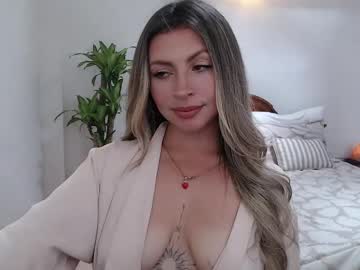 Auribelle Chaturbate stream image from November 10, 2025