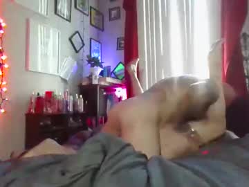 Myfriendsi Chaturbate stream image from November 10, 2025