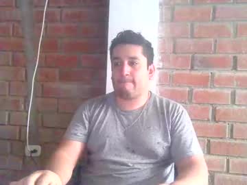 Builtfpleasure Chaturbate stream image from November 10, 2025