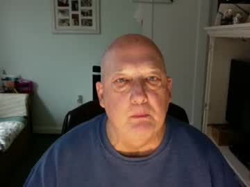 Slick50000 Chaturbate stream image from November 10, 2025