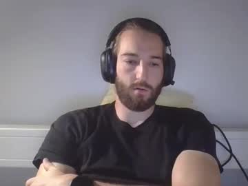 Nineeuro Chaturbate stream image from November 10, 2025