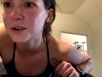 Jlynn1997 Chaturbate stream image from November 10, 2025