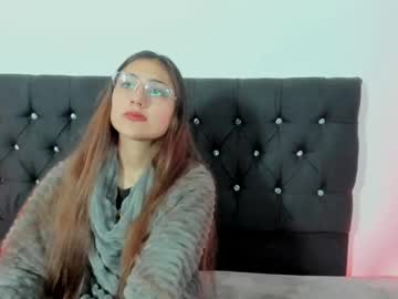 Liah_Star Chaturbate stream image from November 11, 2025