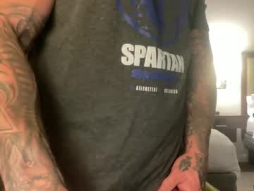 Aaron846576 Chaturbate stream image from November 11, 2025