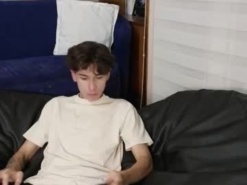 Derekswan Chaturbate stream image from November 11, 2025