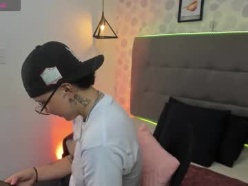 Emahills__Axelrose Chaturbate stream image from November 11, 2025