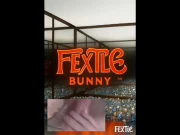 Flextle Chaturbate stream image from November 11, 2025