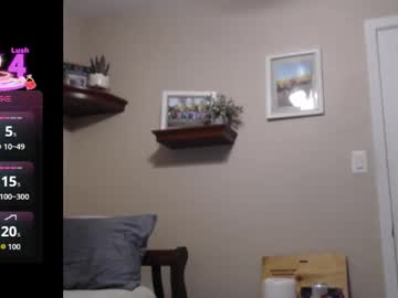 Rubensuckmycock Chaturbate stream image from November 11, 2025