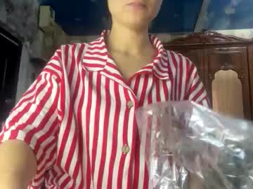 Coolrebetaa Chaturbate stream image from November 11, 2025