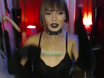 Dominantrix_Diannaxxx Chaturbate stream image from November 11, 2025