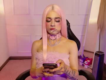 Chloe_Embeer Chaturbate stream image from November 11, 2025