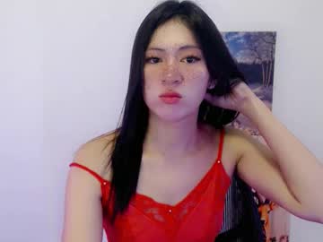 Donna_Collinss Chaturbate stream image from November 11, 2025