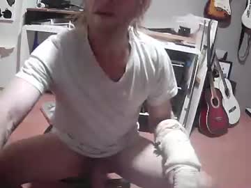 Empirikal1 Chaturbate stream image from November 11, 2025