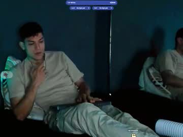 Harrydavidsonx Chaturbate stream image from November 11, 2025