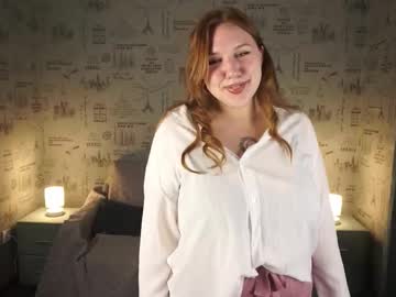 _Velvetvixen_ Chaturbate stream image from November 11, 2025