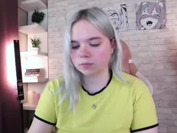 Fancybella Chaturbate stream image from November 11, 2025