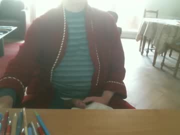 Kisslog1 Chaturbate stream image from November 11, 2025