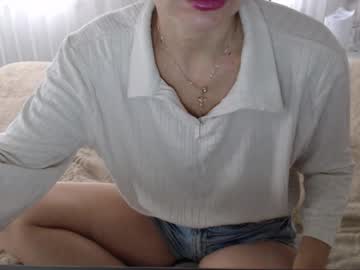 Aphrodite83 Chaturbate stream image from November 11, 2025