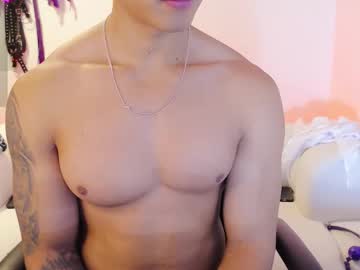 Eros_And_Eve Chaturbate stream image from November 11, 2025
