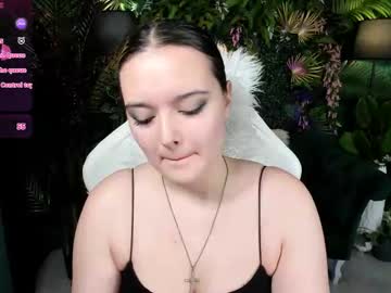Heymarybaby Chaturbate stream image from November 11, 2025